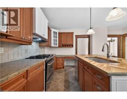 48 STIRLING Avenue N - 6
