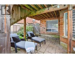 17 FENWICK Place - 34