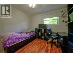 57 CLEMENS Avenue - 16