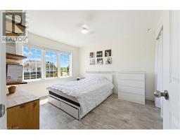 14 READING Street - 22