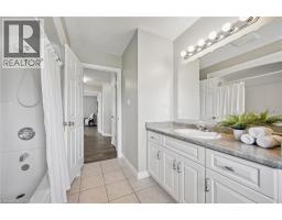 9 ERBACH Street - 36