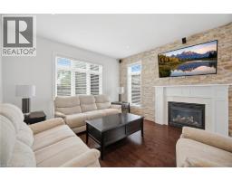 58 DOON CREEK Street - 9