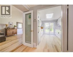 35 CAMROSE Court - 10