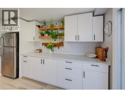 35 CAMROSE Court - 13