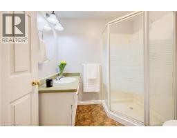 35 CAMROSE Court - 26