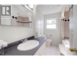336 QUEEN Street S UnitNo. 14 - 27