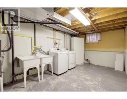 336 QUEEN Street S UnitNo. 14 - 33
