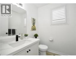 32 KROEGER Crescent - 12