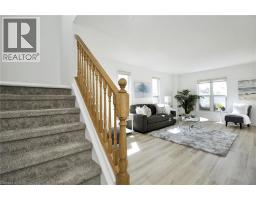 32 KROEGER Crescent - 13