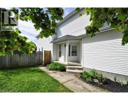 32 KROEGER Crescent - 30