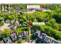 136 MARCY Crescent - 34