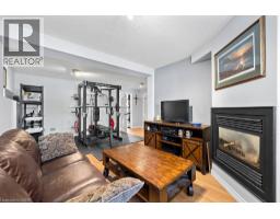 19 BREWSTER Way - 36