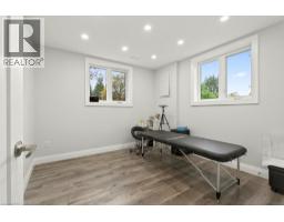 20 HARTFIELD Drive - 39
