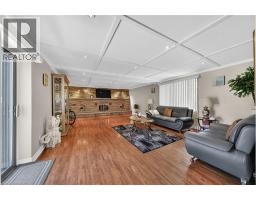 10 SKYE Court - 16
