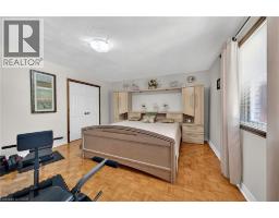 10 SKYE Court - 23