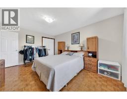 10 SKYE Court - 28