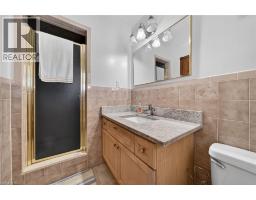 10 SKYE Court - 32