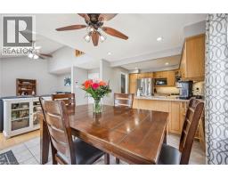 15 ZINKANN Crescent - 15