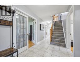 15 ZINKANN Crescent - 7
