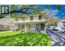 10 MEADOW WOODS Crescent - 1