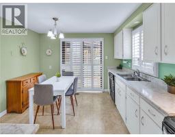 28 UNDERHILL Crescent UnitNo. 3 - 5