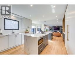 54 DEERVIEW Avenue - 19
