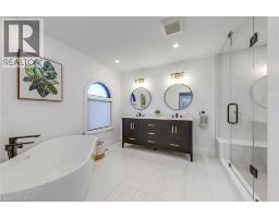 54 DEERVIEW Avenue - 35