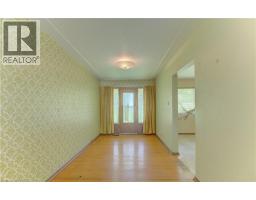 162 WARREN Road - 16