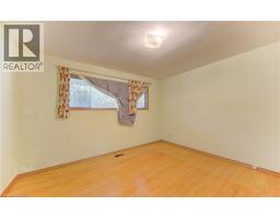 162 WARREN Road - 18