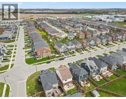 16 ROBBINS Ridge - 38
