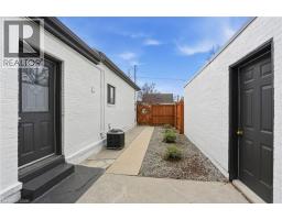 390 HUNTER Street W - 31