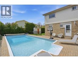 1 OAKMEADOW Place - 32