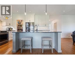 14 STONEBRIDGE Place - 13
