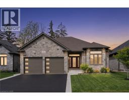 14 STONEBRIDGE Place - 37