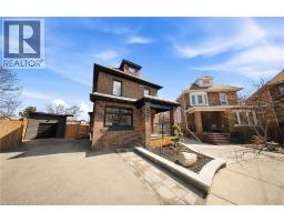 273 STINSON Crescent - 2