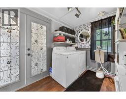 911 LAKESHORE Road - 22