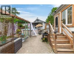 911 LAKESHORE Road - 36