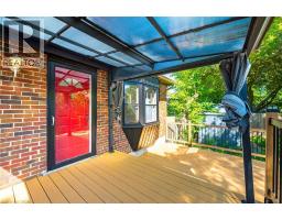 64 SHELDON Avenue N - 31
