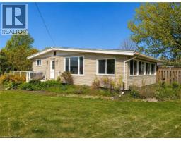 18 KENNETH Avenue - 1