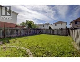 271 HIGHBROOK Crescent - 32