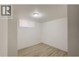 271 HIGHBROOK Crescent - 40