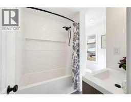 1810 CREAM Street - 15