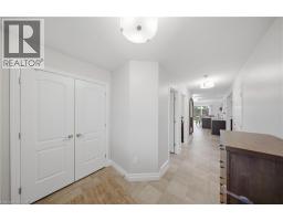 300 HUTTON Street E - 5