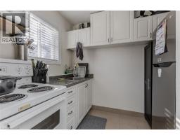1294 NAPIER Crescent - 33