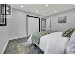 246 HILLCREST Road - 16