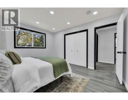 246 HILLCREST Road - 17