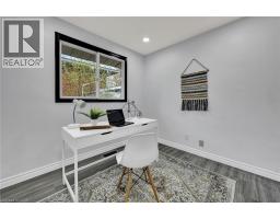 246 HILLCREST Road - 21