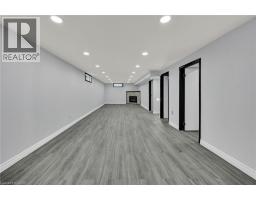 246 HILLCREST Road - 26