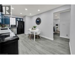 246 HILLCREST Road - 8