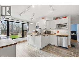 222 CONCESSION 11 E - 12